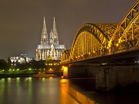 Kölner Dom mit Hohenzollernbrücke